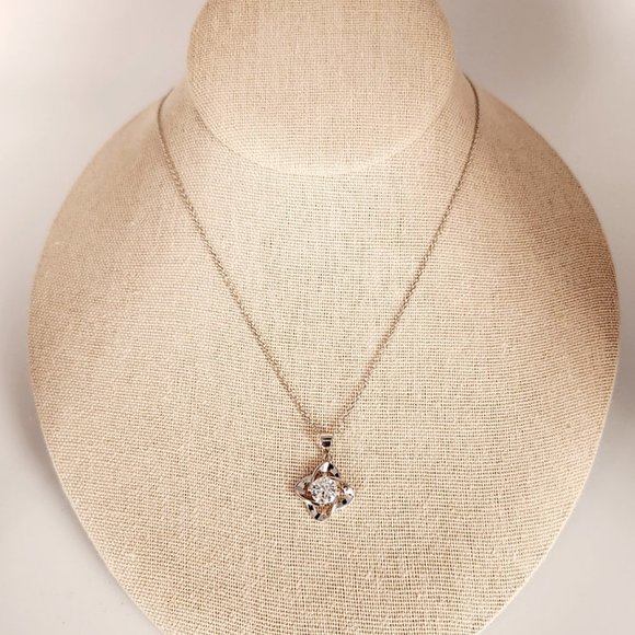 Moissanite Love Knot Pendant - Picture 4 of 8